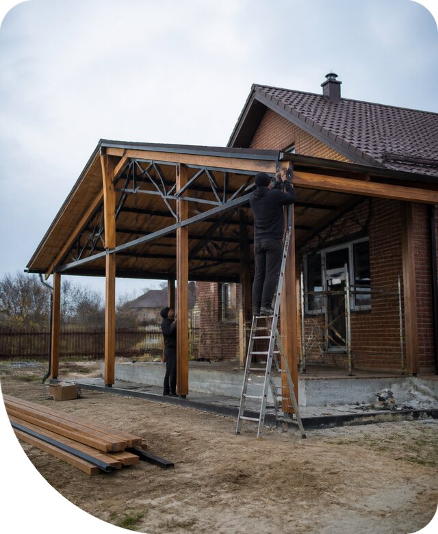 Пристройка навеса к дому и участку в Майкопе под ключ